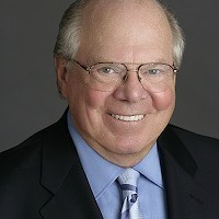 Verne Lundquist